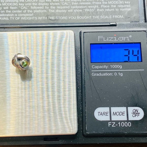 EUC Pandora 790127PE Sterling Silver Peridot Eye Bead/Charm - Retired! - Picture 7 of 7
